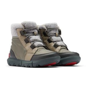 NWT Women’s Sorel Explorer II Carnival Felt Booties - Size 7